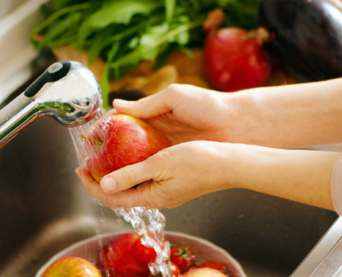 Limpiar y desinfectar frutas y verduras